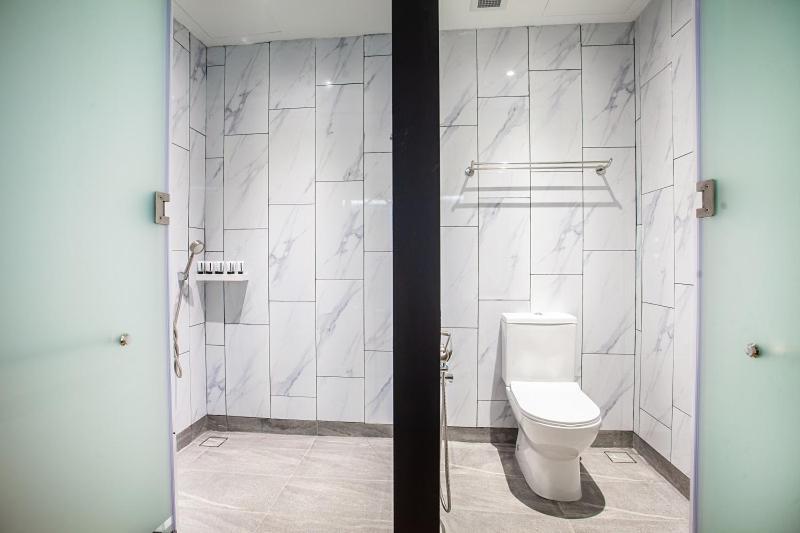 ג'והור בהרו Hako Hotel מראה חיצוני תמונה