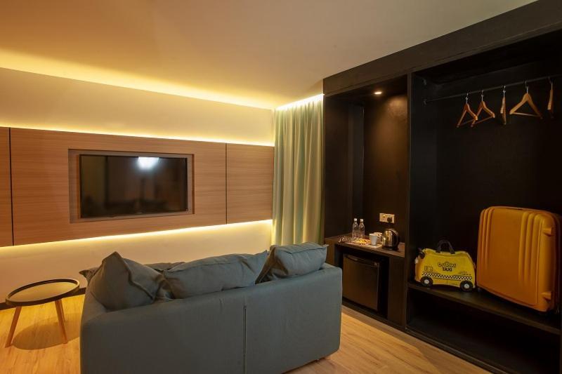 ג'והור בהרו Hako Hotel מראה חיצוני תמונה